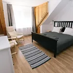 Alle فندق مبيت وإفطار *
